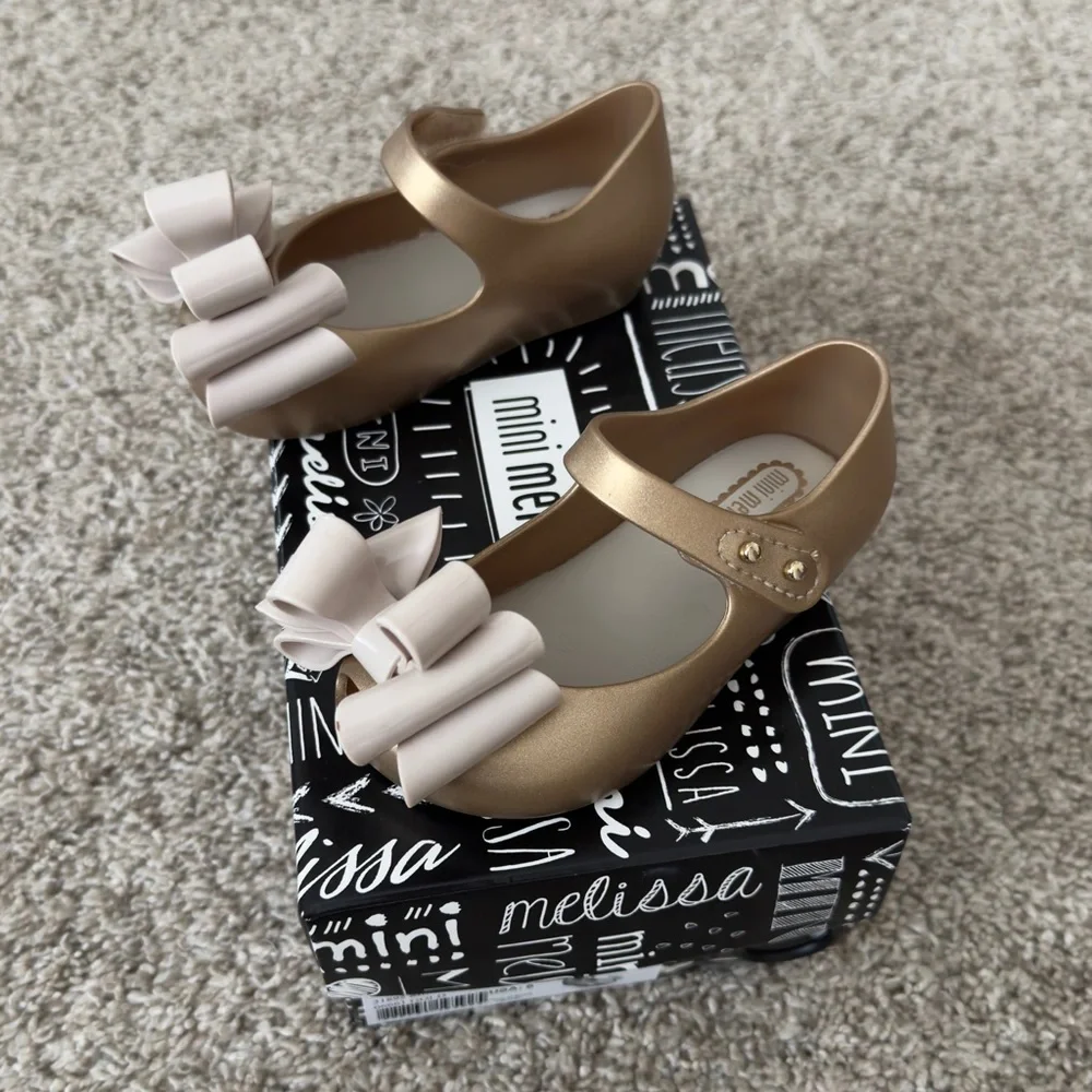 Mini Melissa Ultragirl gold toddler girl shoes sandals size 6